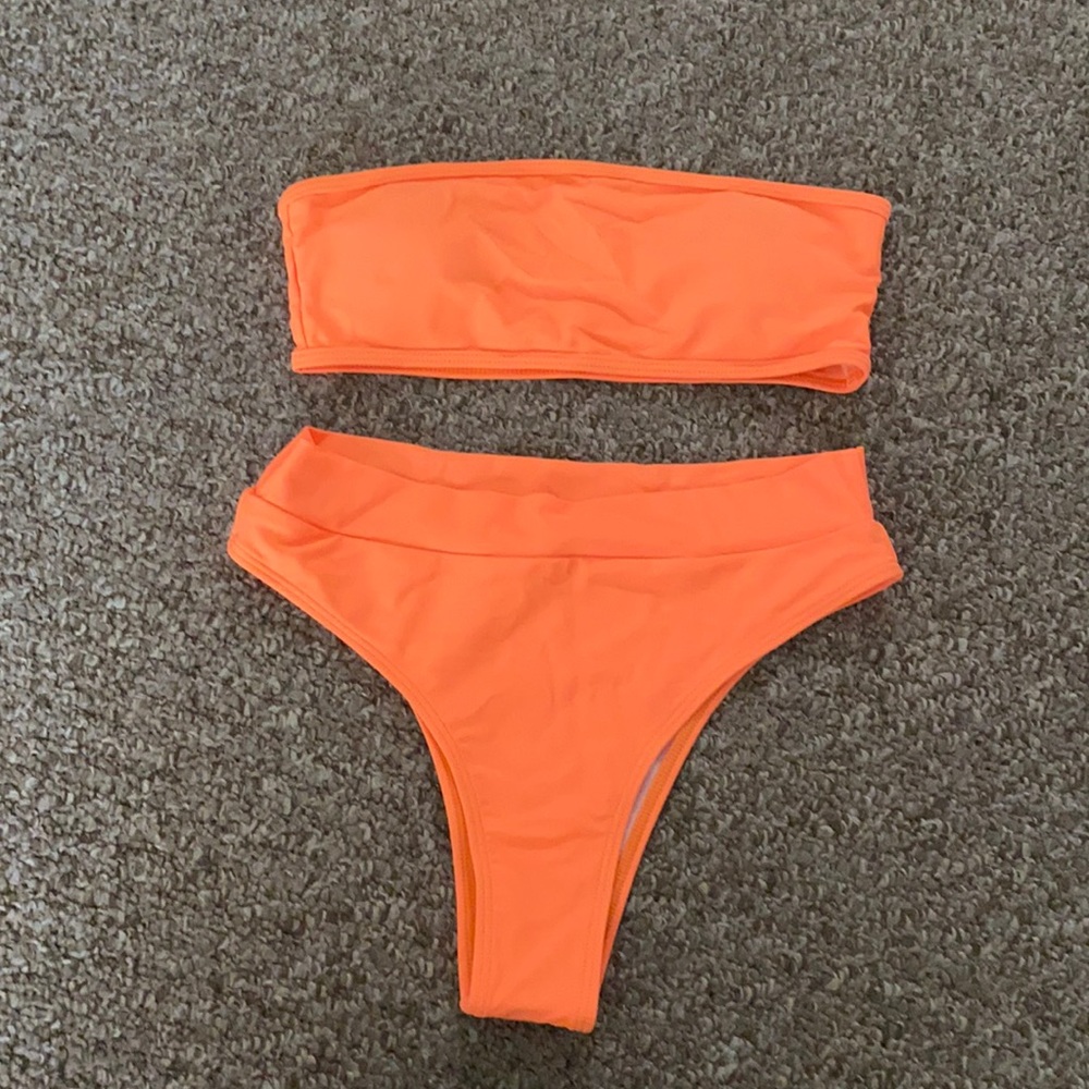 Strapless and HW bikini